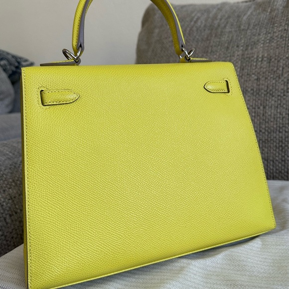 HERMÈS Lime PHW KELLY 25 Epsom Sellier , stamp U -2022  w/ Receipt - Picture 2 of 16
